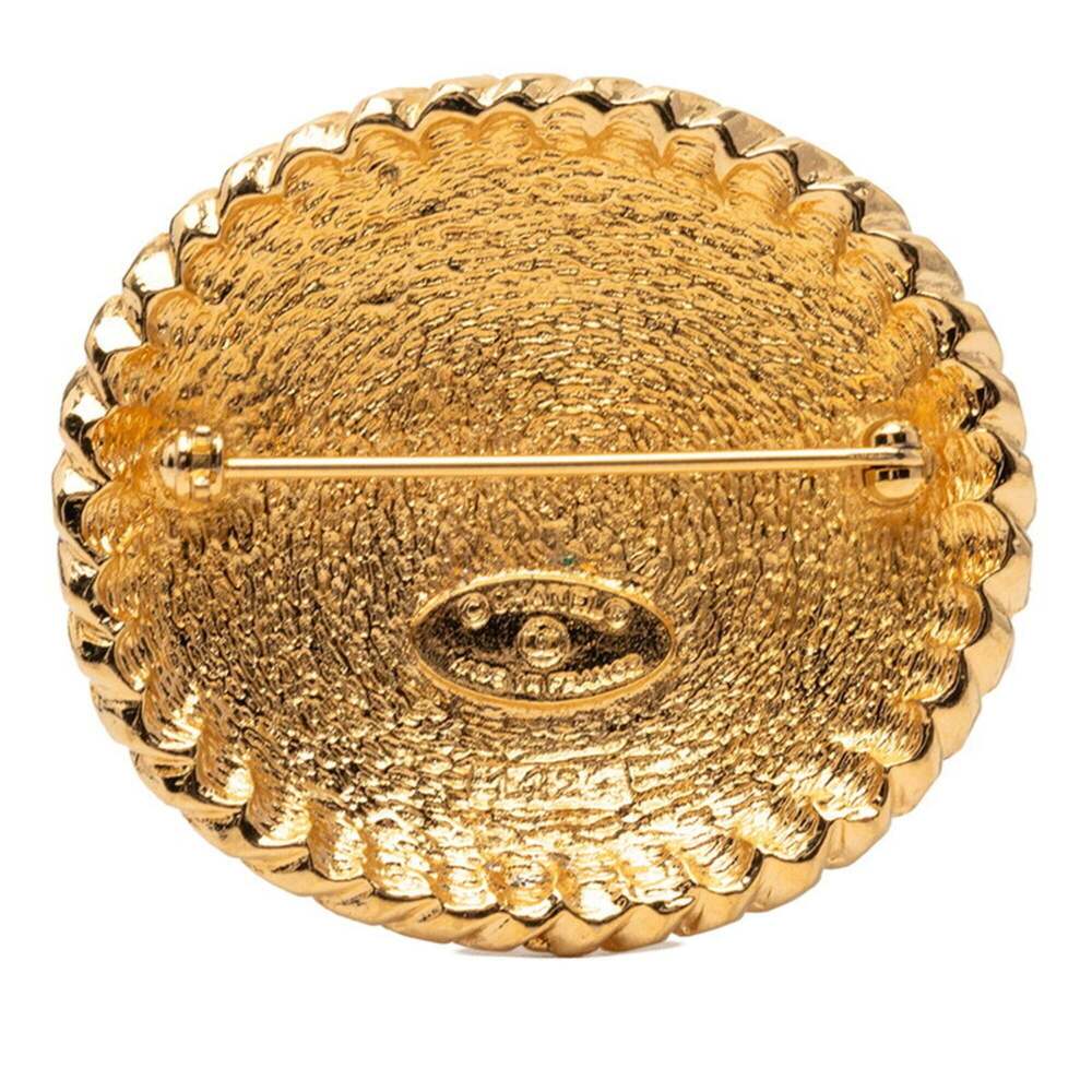 CHANEL Gold Logo Brooch - Picture 2 of 3